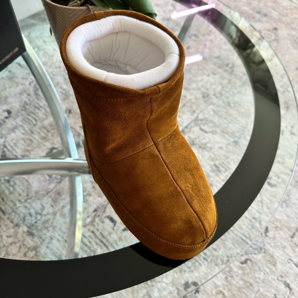 Women's Icon Low Nolace Water-Repellent Suede Boots - Picture 4 of 7